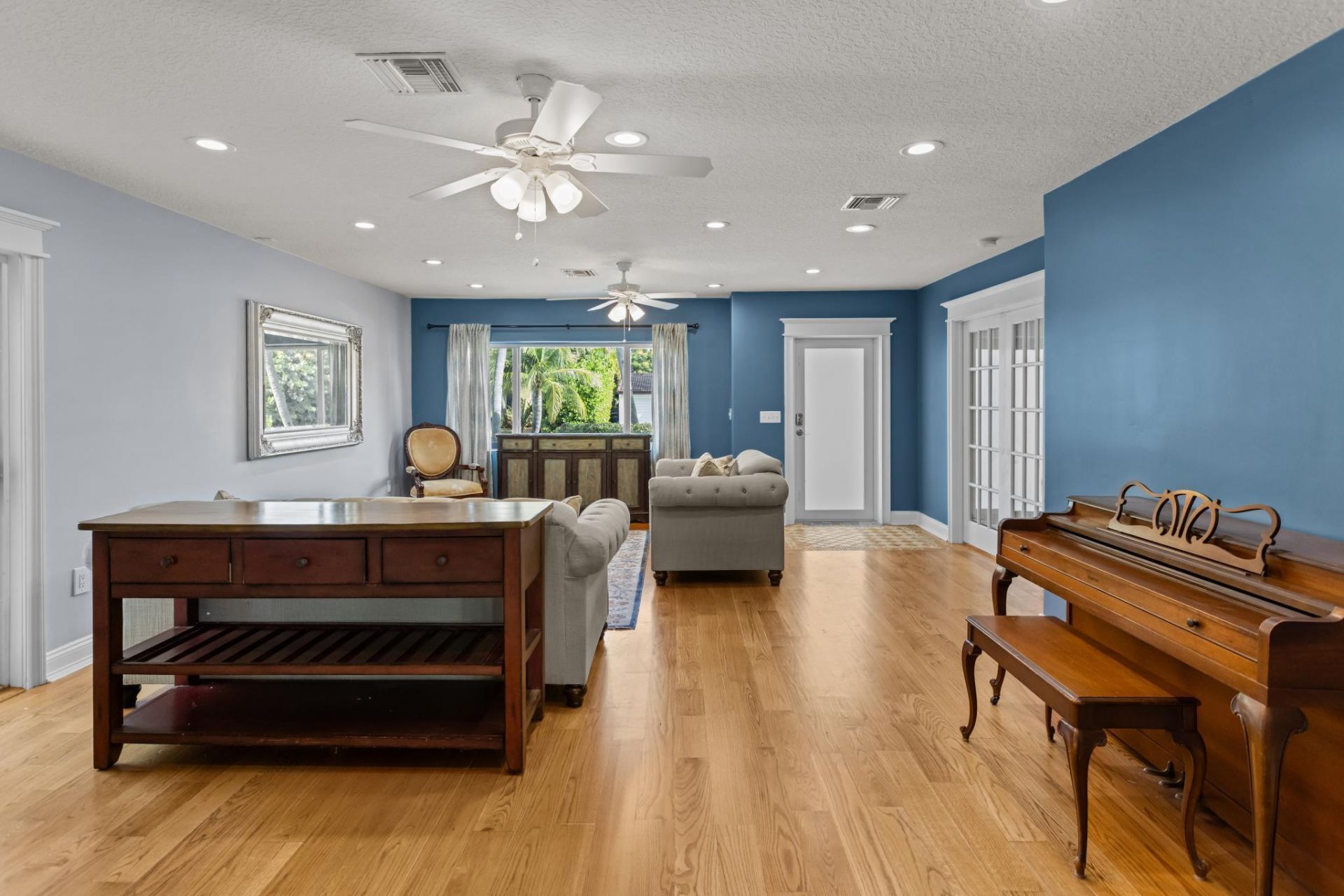 360 Gregory Road, West Palm Beach, FL 33405 Photo