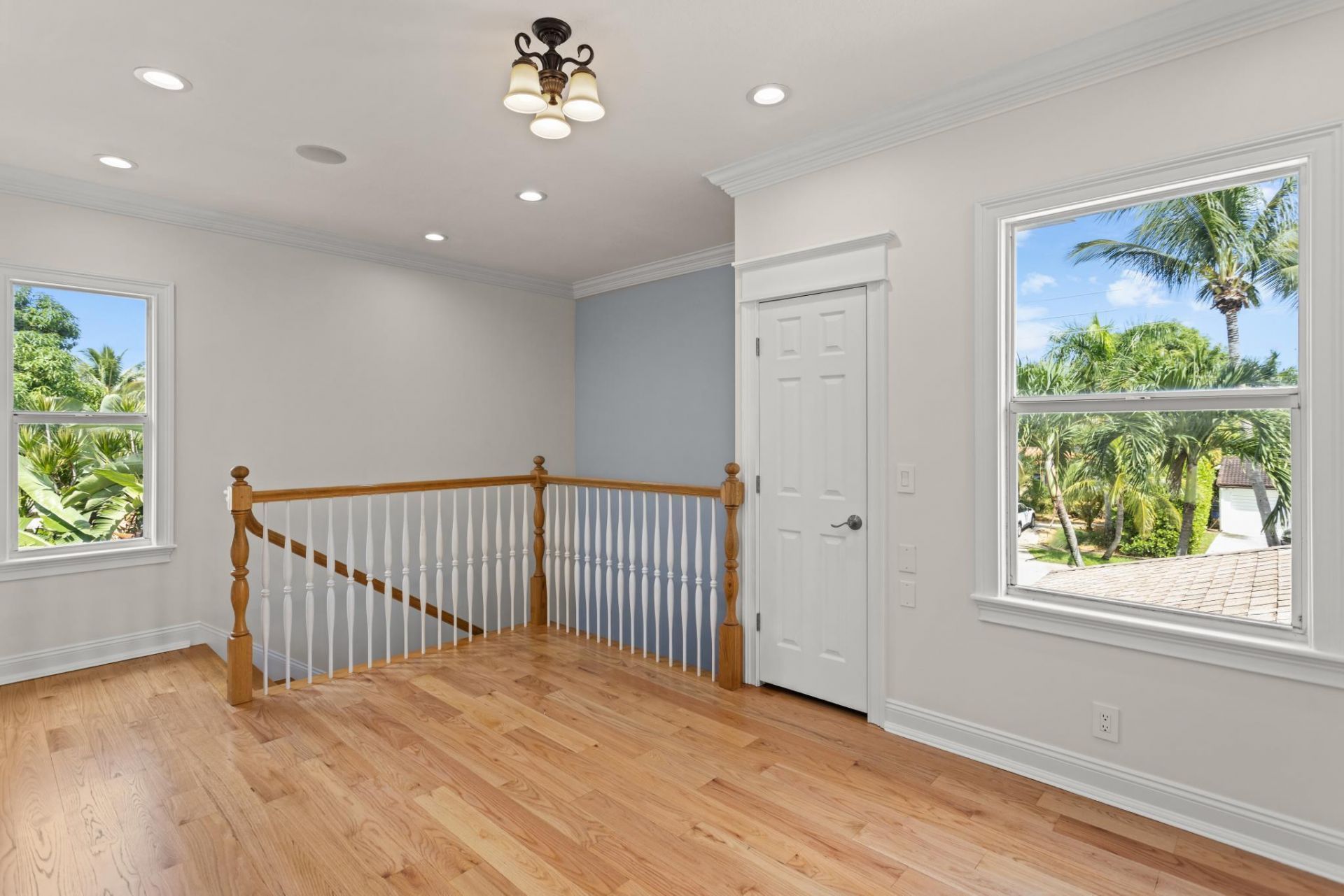 360 Gregory Road, West Palm Beach, FL 33405 Photo