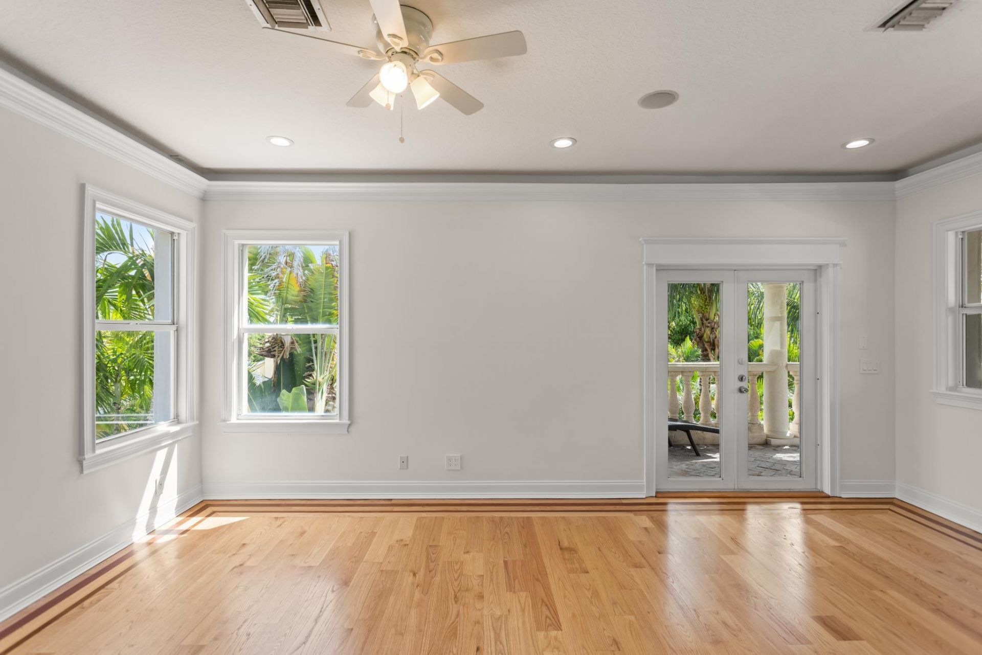 360 Gregory Road, West Palm Beach, FL 33405 Photo