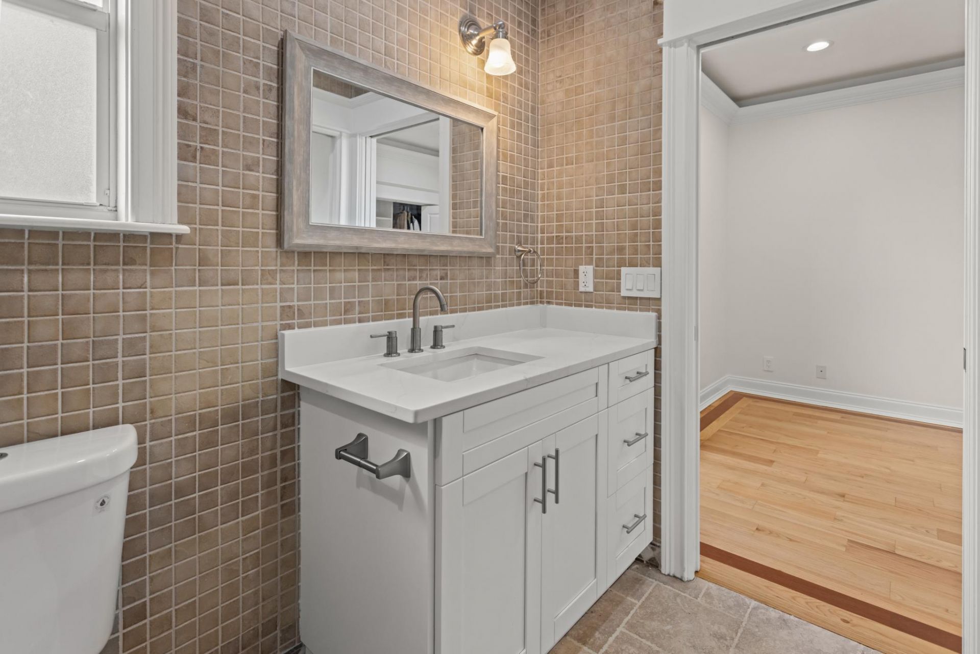 360 Gregory Road, West Palm Beach, FL 33405 Photo