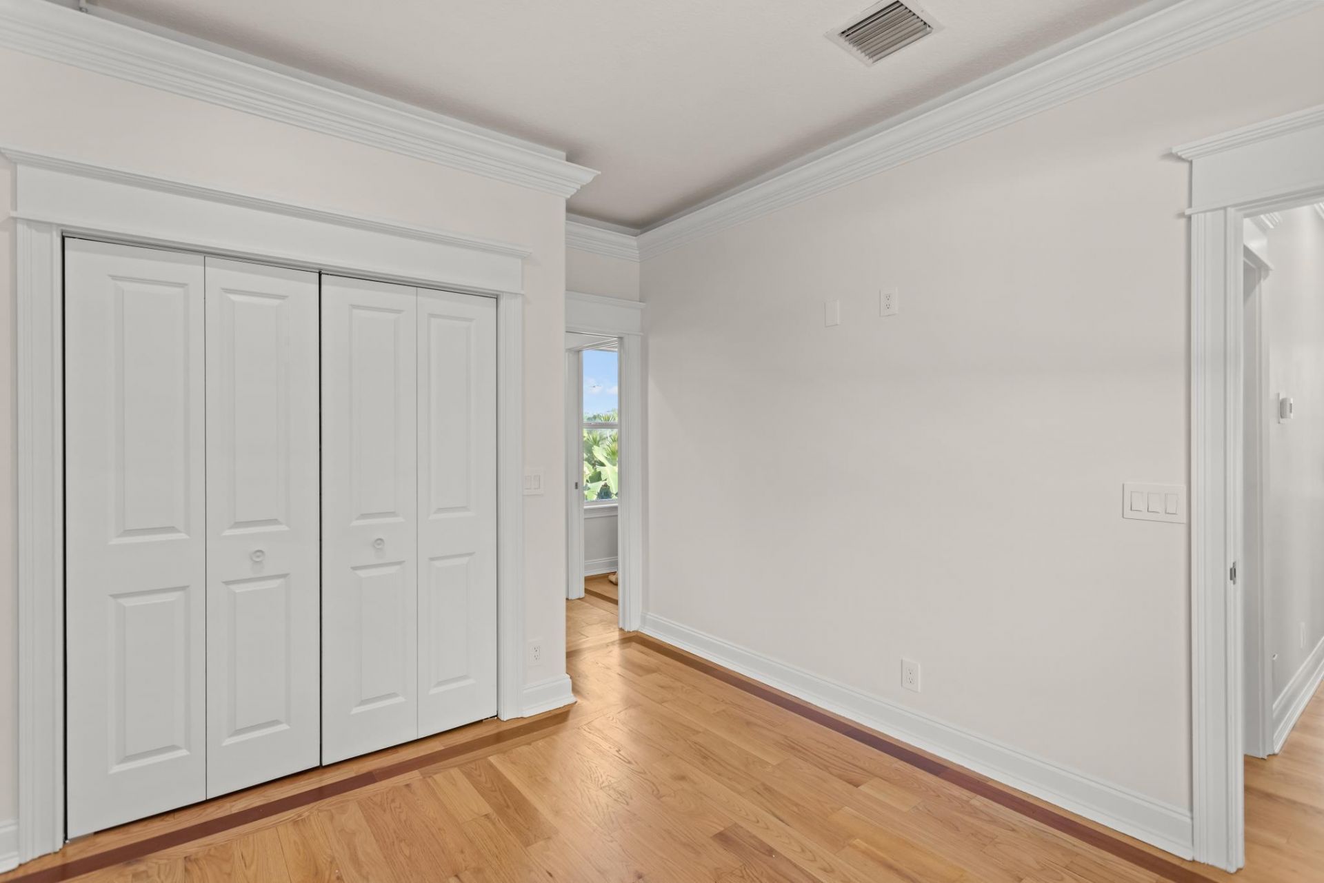 360 Gregory Road, West Palm Beach, FL 33405 Photo