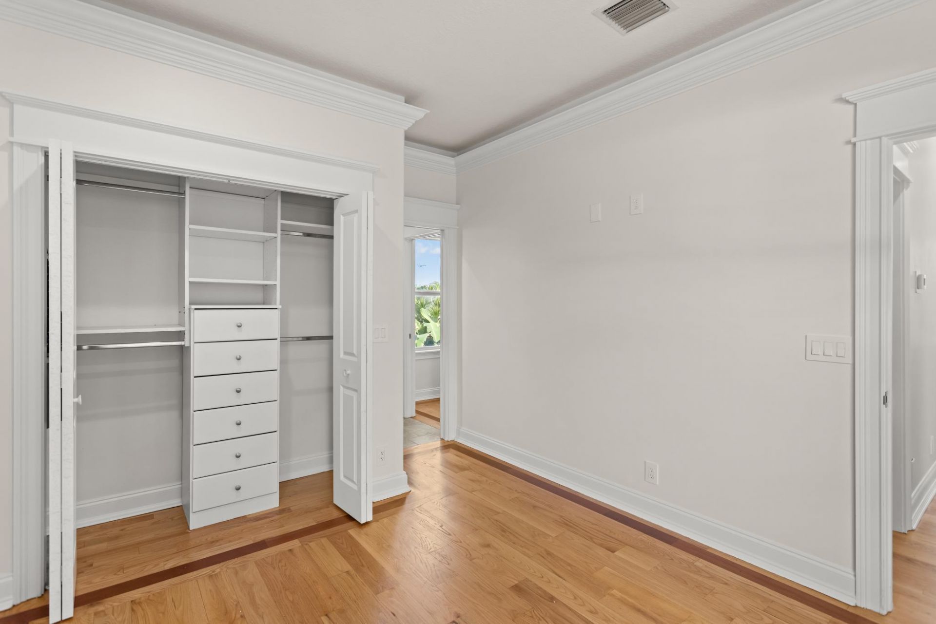 360 Gregory Road, West Palm Beach, FL 33405 Photo