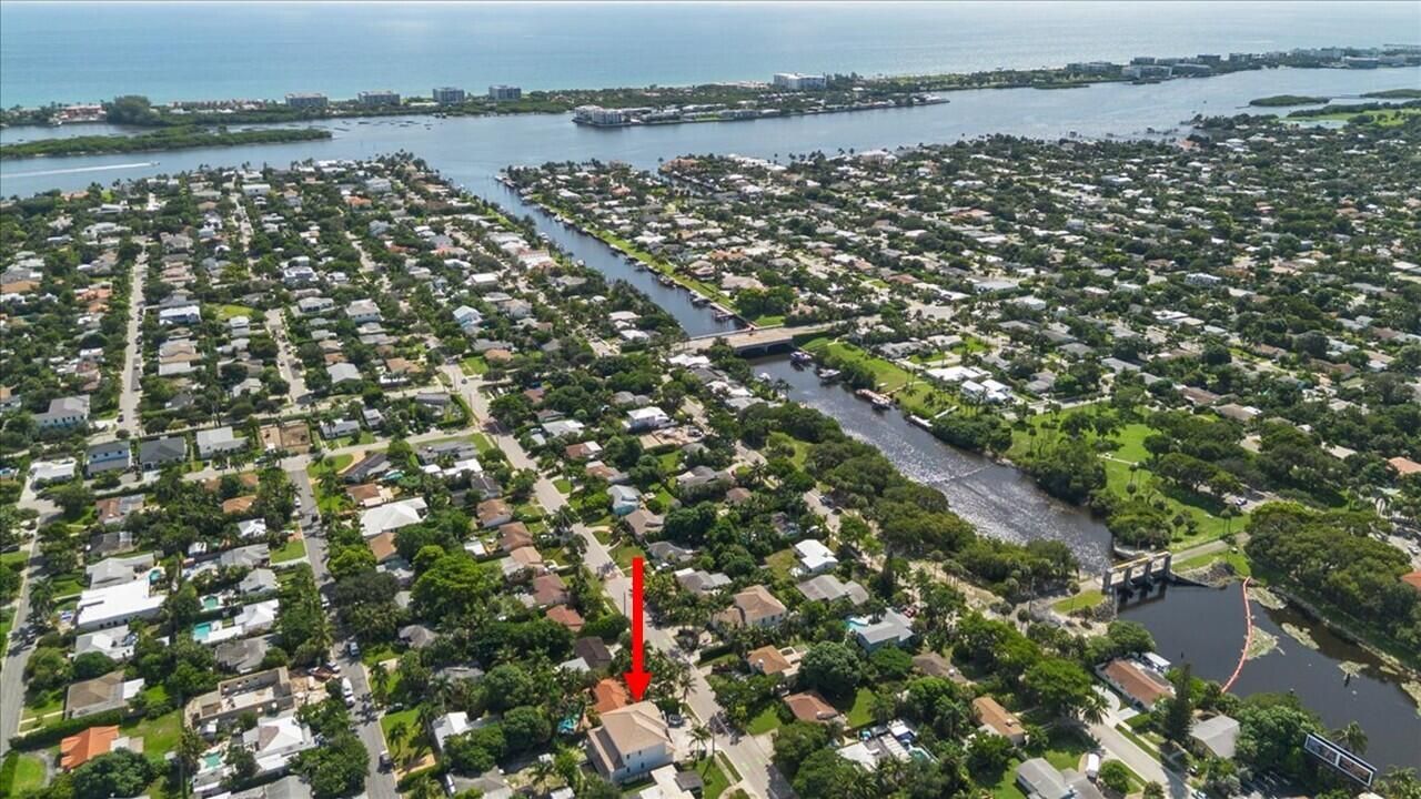 360 Gregory Road, West Palm Beach, FL 33405 Photo
