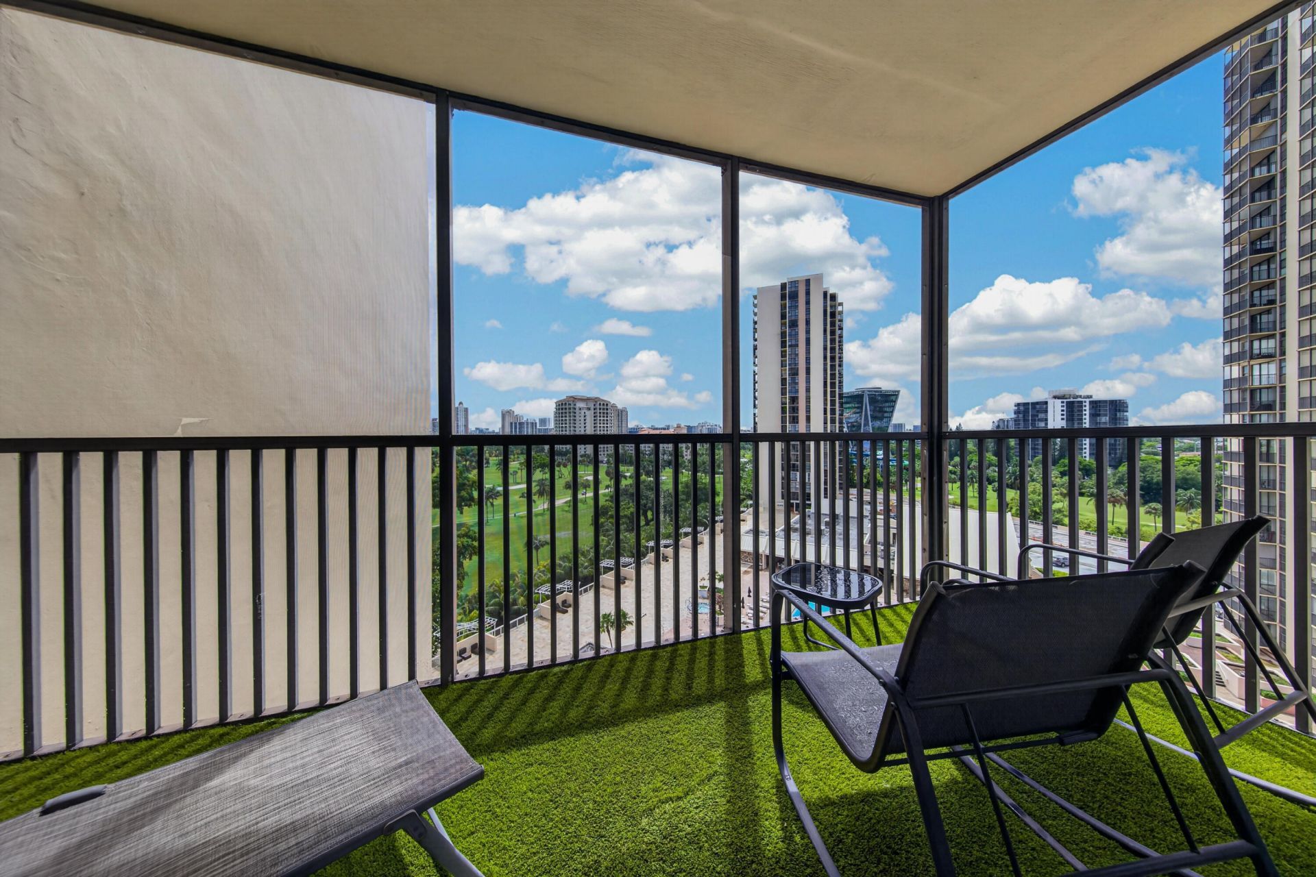 20379 W Country Club Drive, Unit 1139, Aventura, FL 33180 Photo