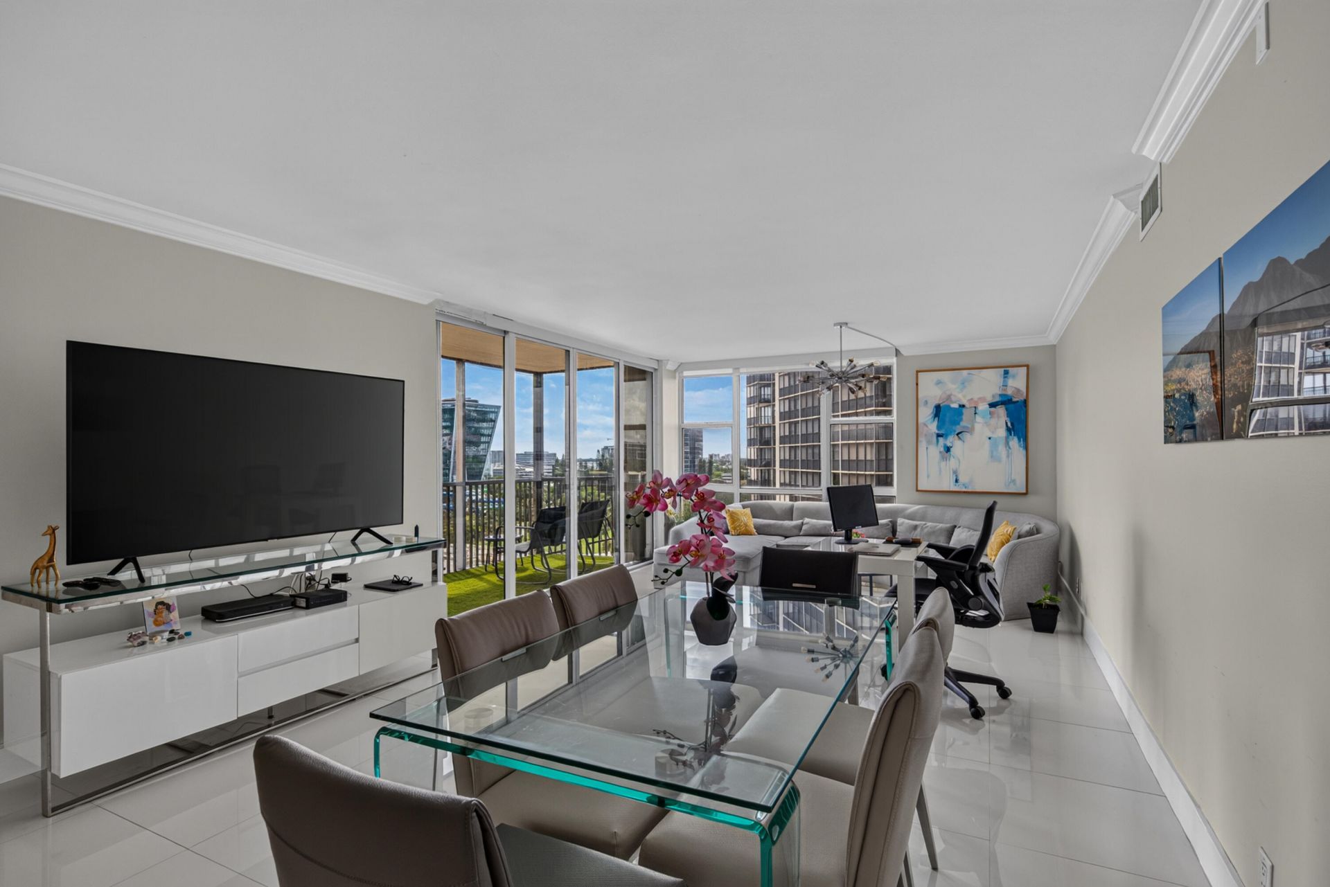 20379 W Country Club Drive, Unit 1139, Aventura, FL 33180 Photo