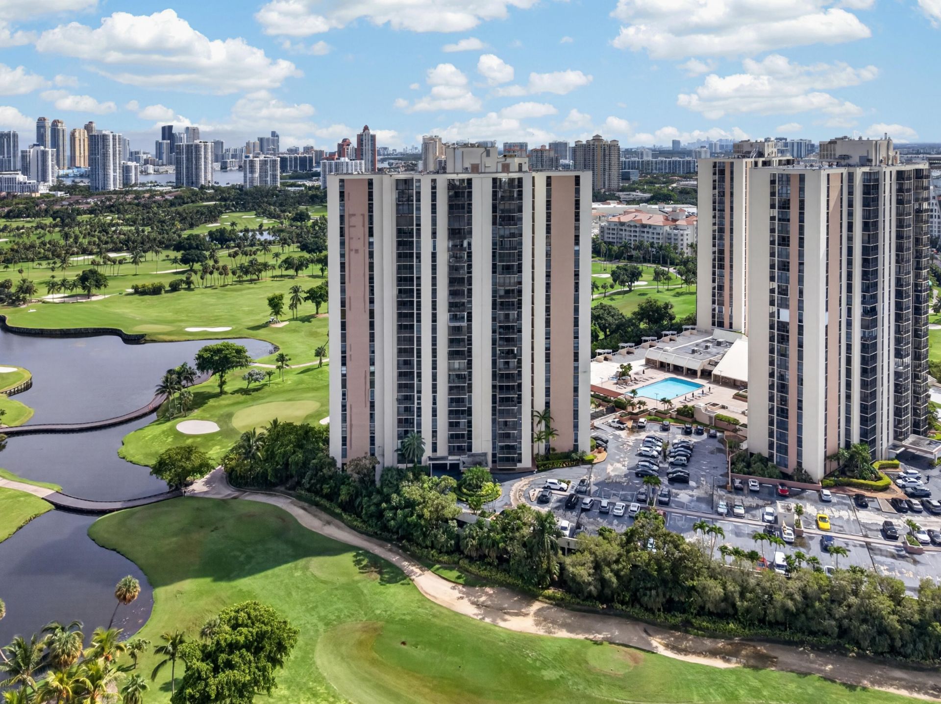 20379 W Country Club Drive, Unit 1139, Aventura, FL 33180 Photo