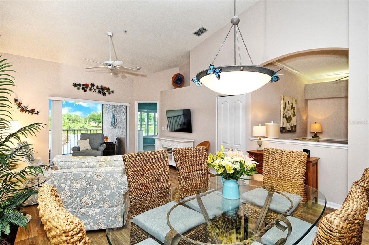 5251 Mahogany Run Avenue , Unit 525, Sarasota, FL 34241 Photo