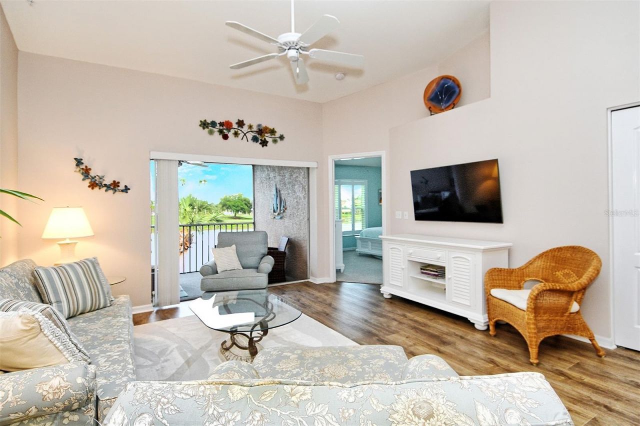 5251 Mahogany Run Avenue , Unit 525, Sarasota, FL 34241 Photo