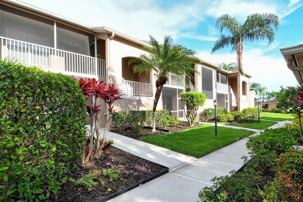 5251 Mahogany Run Avenue , Unit 525, Sarasota, FL 34241 Photo