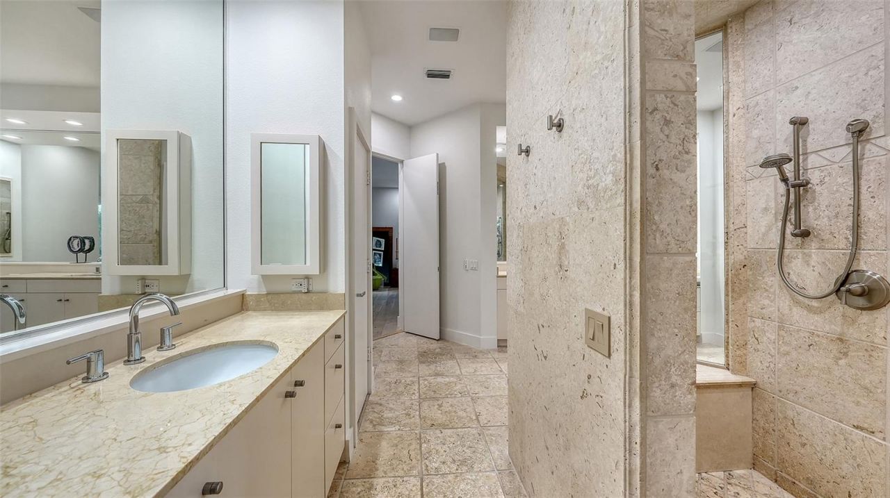 324 Osprey Point Drive, Osprey, FL 34229 Photo