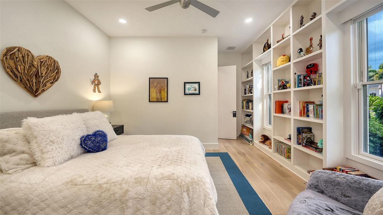 324 Osprey Point Drive, Osprey, FL 34229 Photo