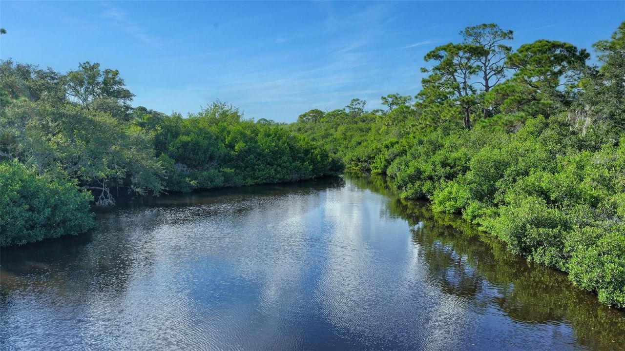 324 Osprey Point Drive, Osprey, FL 34229 Photo