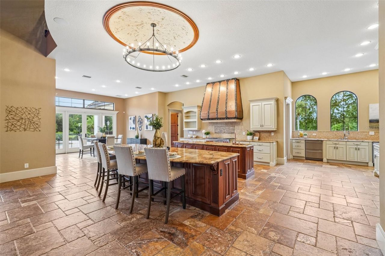 10641 Broadland Pass, Thonotosassa, FL 33592 Photo
