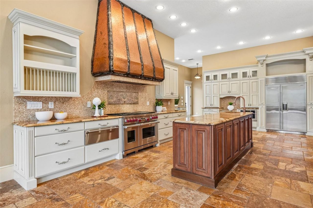10641 Broadland Pass, Thonotosassa, FL 33592 Photo
