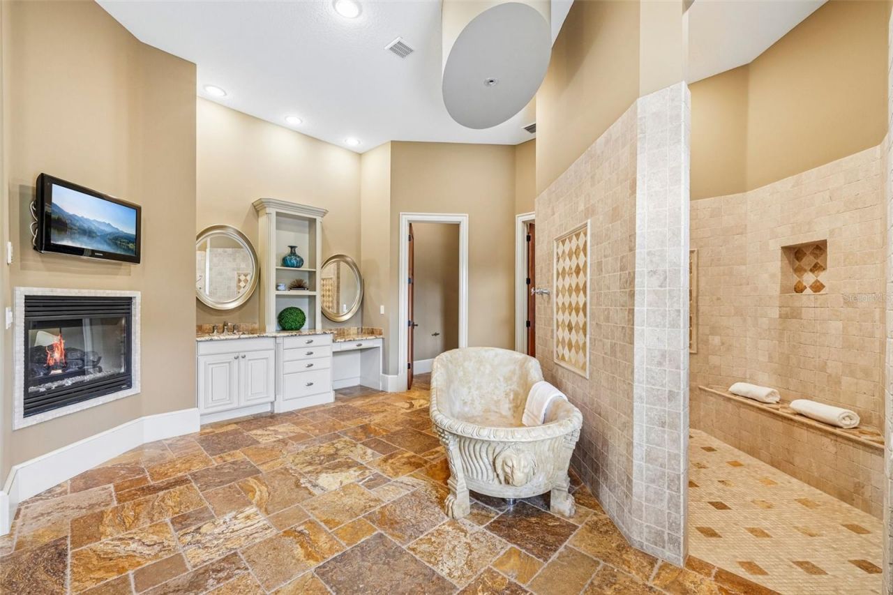 10641 Broadland Pass, Thonotosassa, FL 33592 Photo