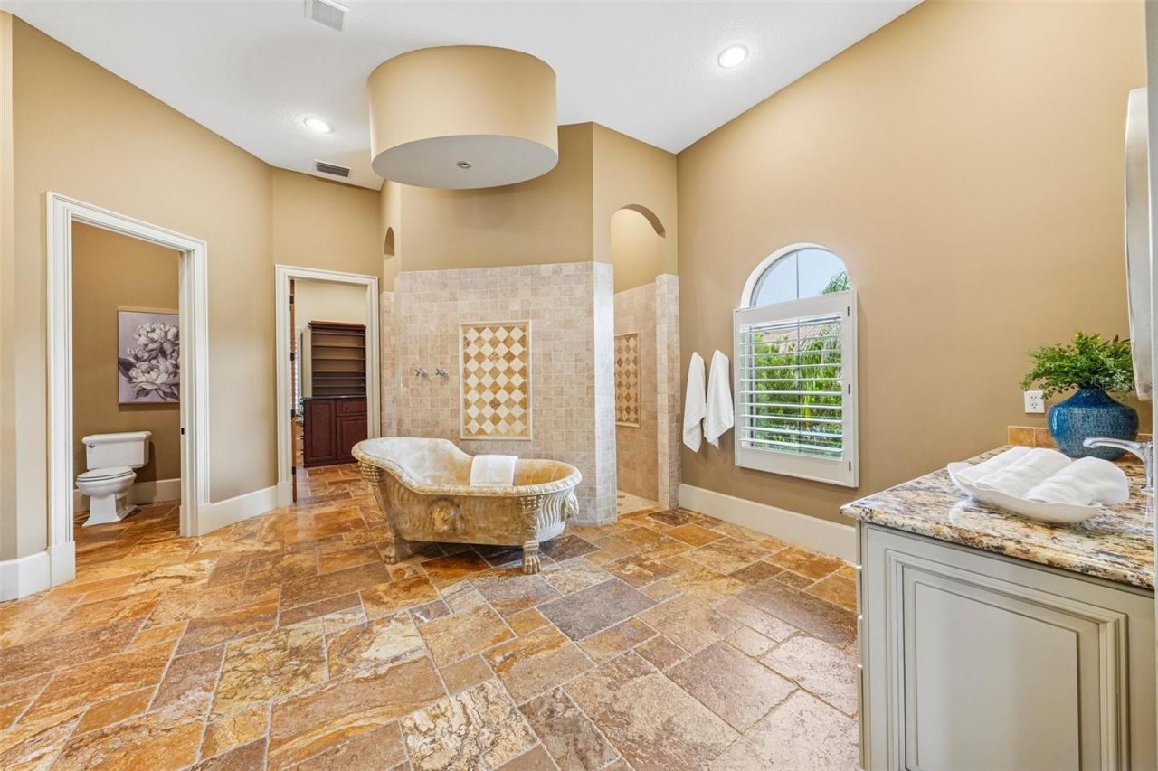 10641 Broadland Pass, Thonotosassa, FL 33592 Photo