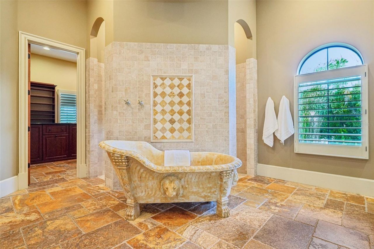 10641 Broadland Pass, Thonotosassa, FL 33592 Photo