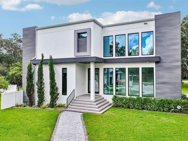 8103 N RIVER SHORE DRIVE, TAMPA, FL 33604