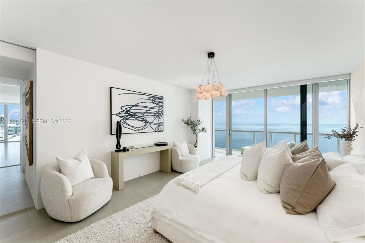 6799 Collins Ave, Unit LPH02, Miami Beach, FL 33141 Photo