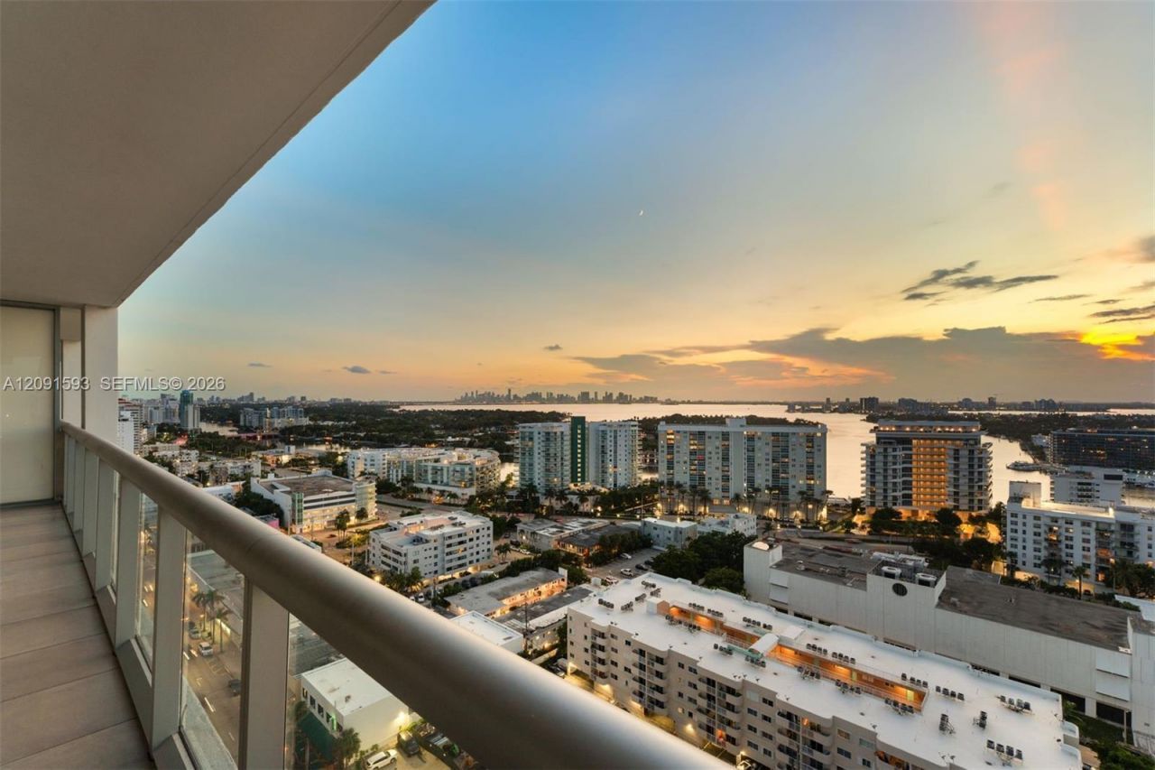 6799 Collins Ave, Unit LPH02, Miami Beach, FL 33141 Photo