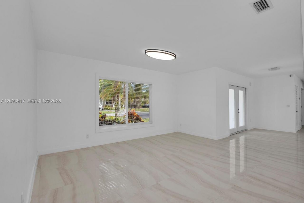 13840 SW 74th Ave, Palmetto Bay, FL 33158 Photo