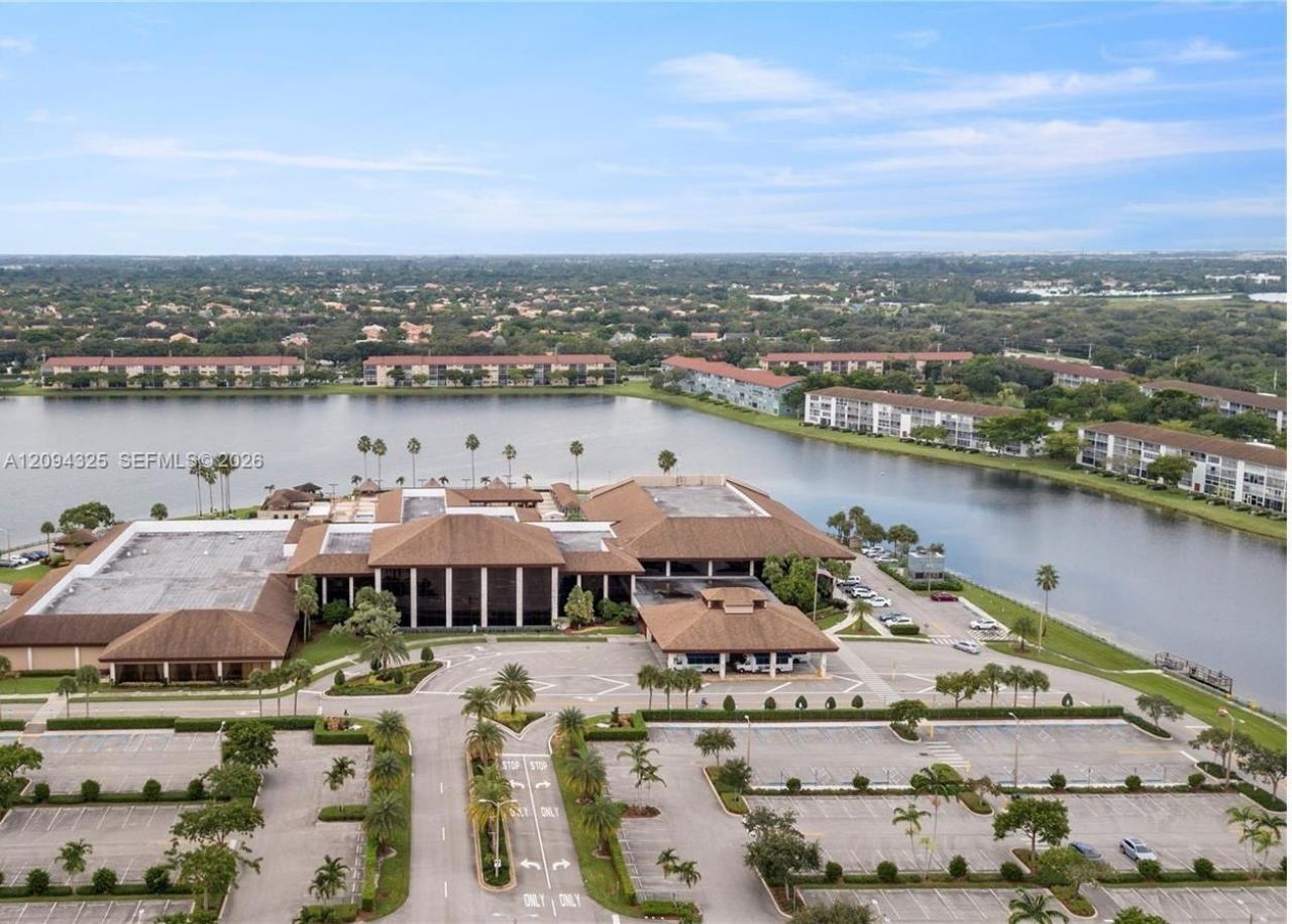 1000 SW 128th Ter, Unit 303V, Pembroke Pines, FL 33027 Photo