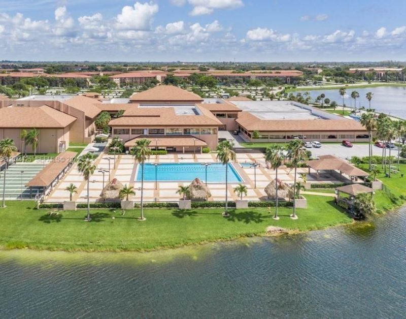 1000 SW 128th Ter, Unit 303V, Pembroke Pines, FL 33027 Photo