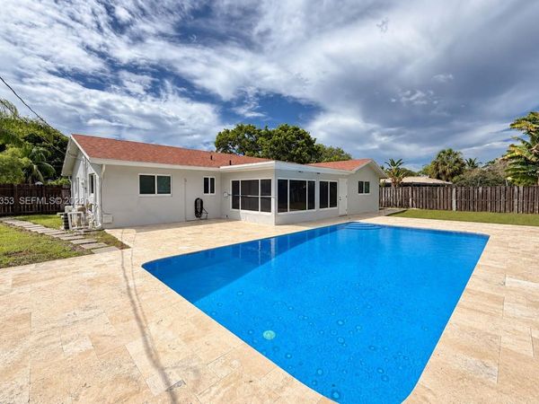3700 NW 2nd Ct , Boca Raton, FL 33431