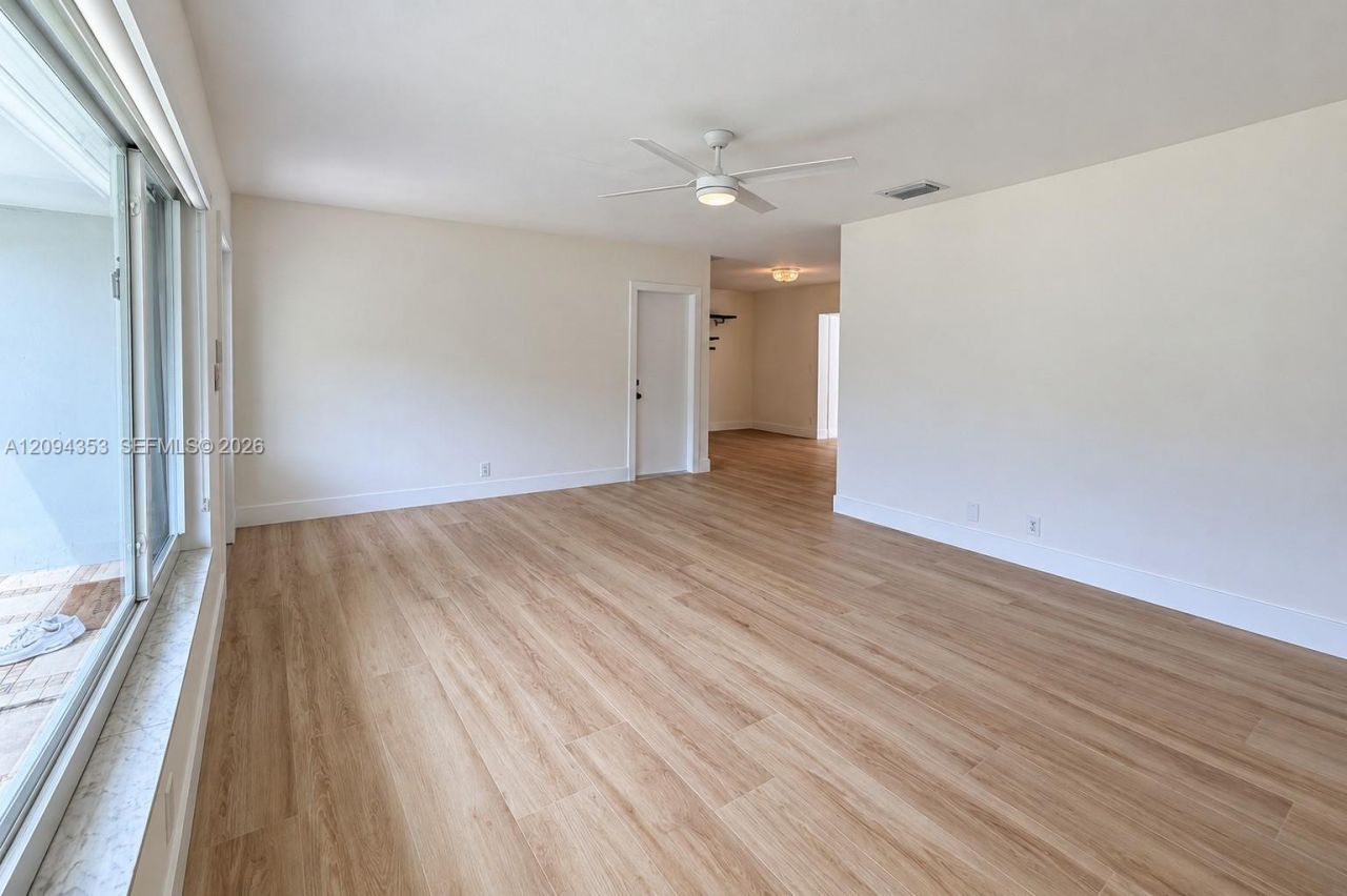 3700 NW 2nd Ct, Boca Raton, FL 33431 Photo