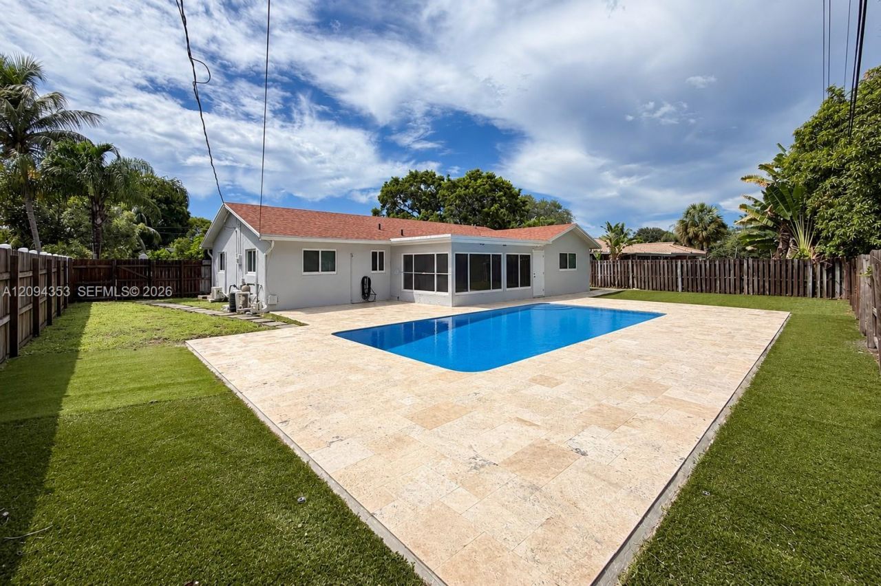 3700 NW 2nd Ct, Boca Raton, FL 33431 Photo