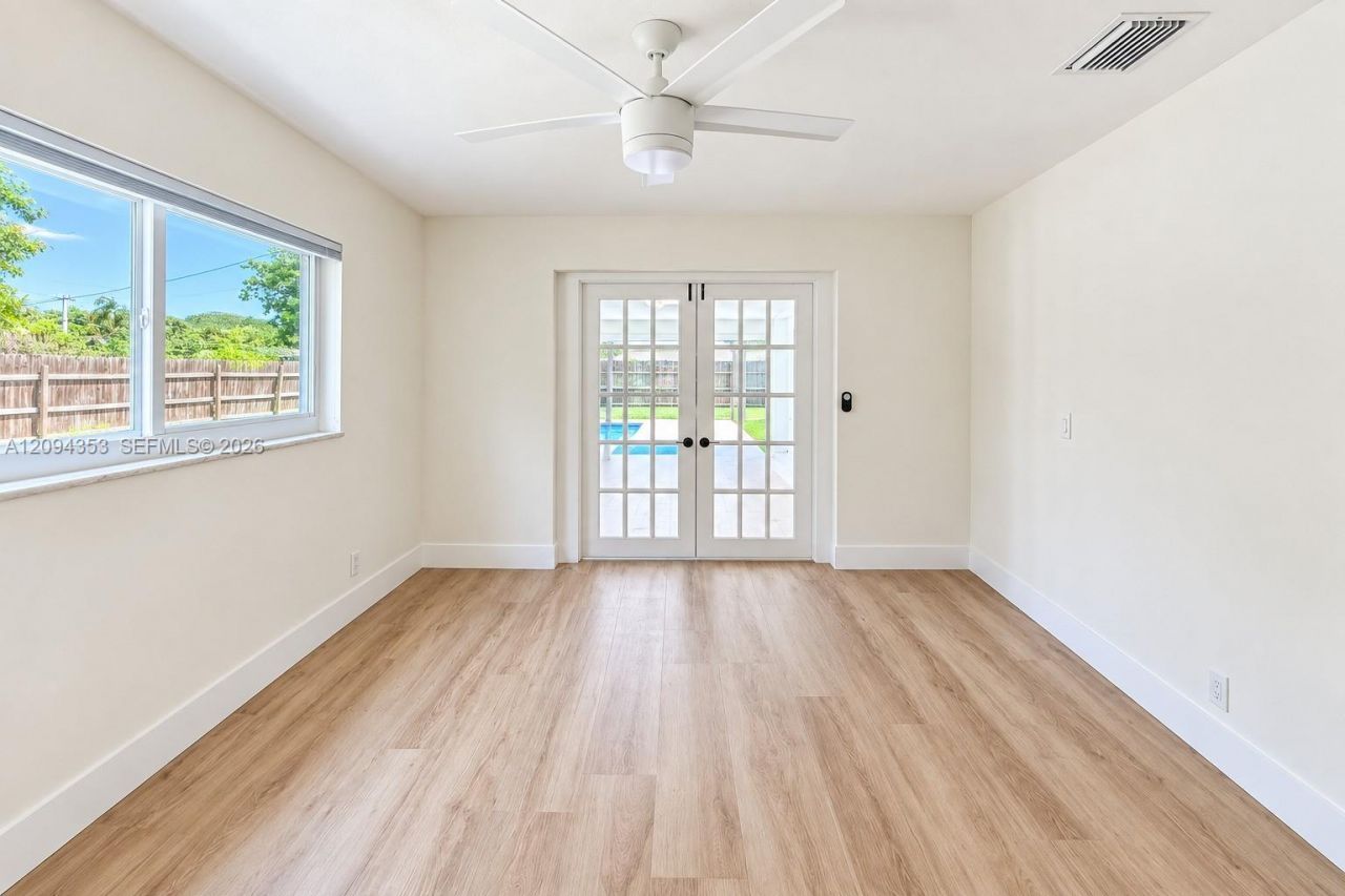 3700 NW 2nd Ct, Boca Raton, FL 33431 Photo