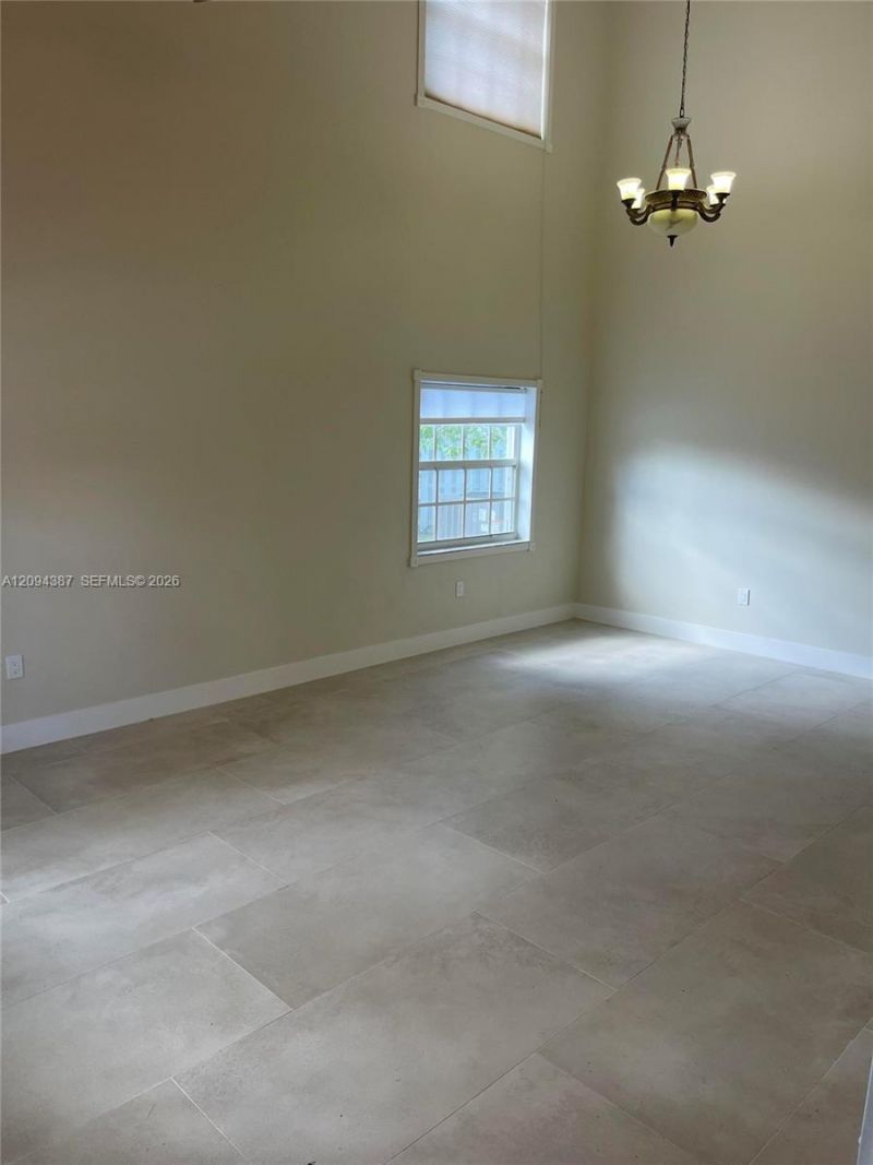 83 Gables Blvd, Weston, FL 33326 Photo