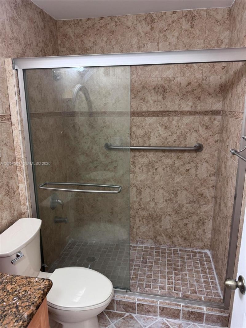 83 Gables Blvd, Weston, FL 33326 Photo
