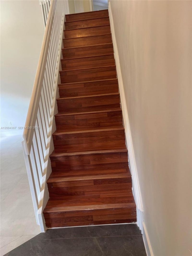 83 Gables Blvd, Weston, FL 33326 Photo