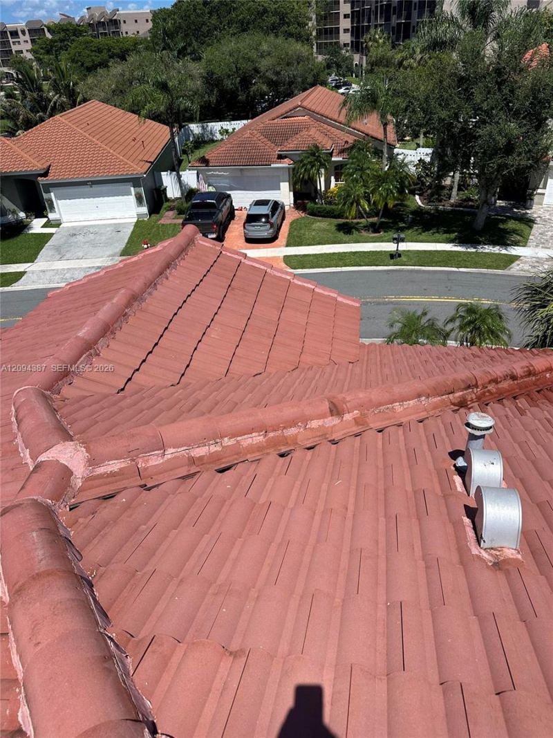 83 Gables Blvd, Weston, FL 33326 Photo