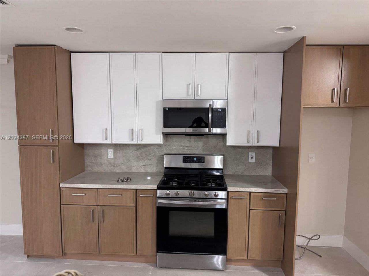 83 Gables Blvd, Weston, FL 33326 Photo