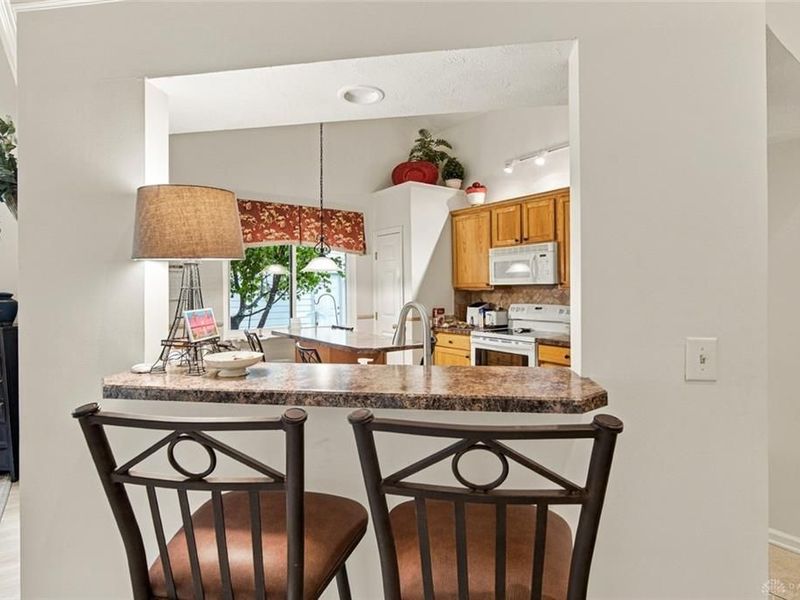 6901 Wembley Circle, Centerville, OH 45459 Photo 10
