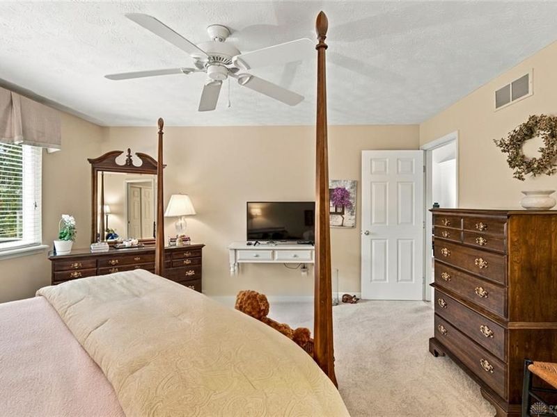 6901 Wembley Circle, Centerville, OH 45459 Photo 17