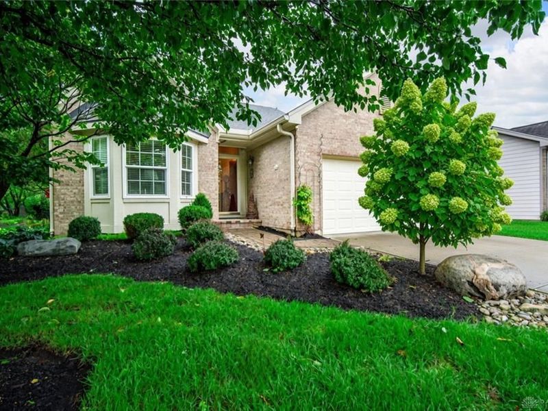 6901 Wembley Circle, Centerville, OH 45459 Photo 3