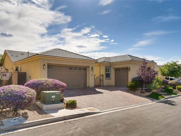2467 Antrim Irish Drive , Henderson, NV 89044