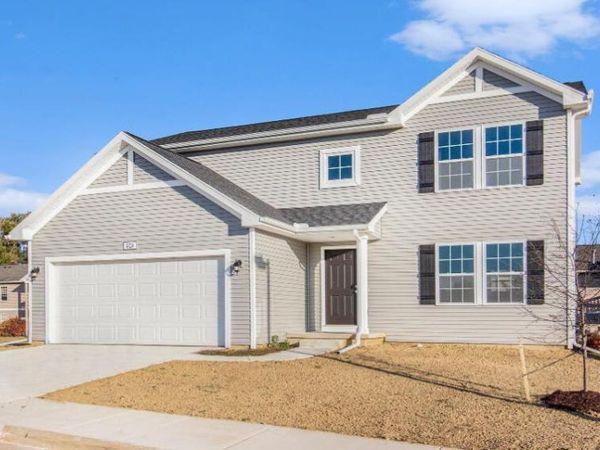 1125 Grosvenor Drive, Greenville, MI 48838