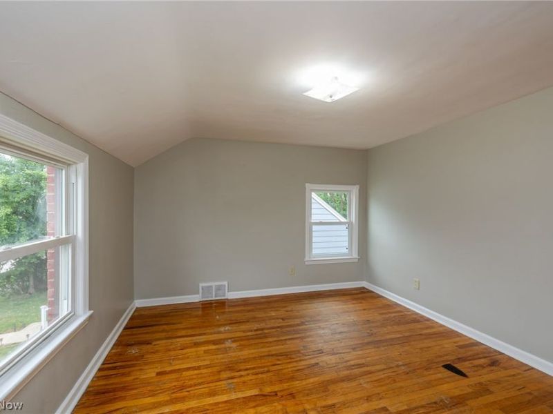 5167 Philip Avenue, Maple Heights, OH 44137 Photo 16