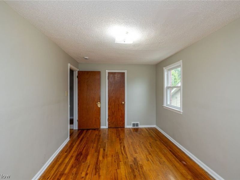 5167 Philip Avenue, Maple Heights, OH 44137 Photo 18
