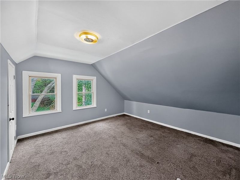5910 Gilbert Court, Cleveland, OH 44102 Photo 12