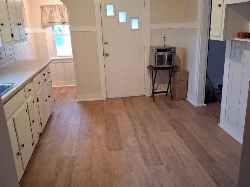 21 N Douglas Avenue, Springfield, OH 45503 Photo 9