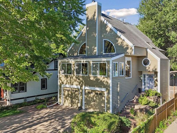 440 Morgan Avenue S, Minneapolis, MN 55405