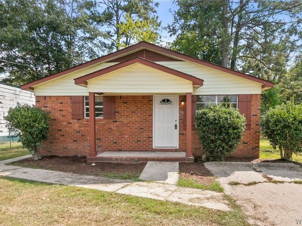 41 Washington Square , Tuscaloosa, AL 35401