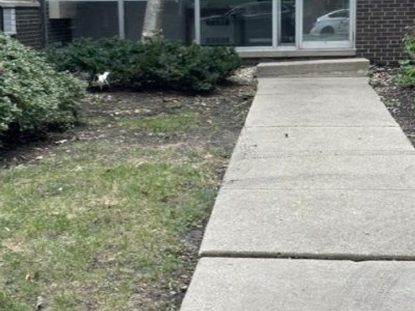 8500 Skokie Boulevard , Unit 2C, Skokie, IL 60077