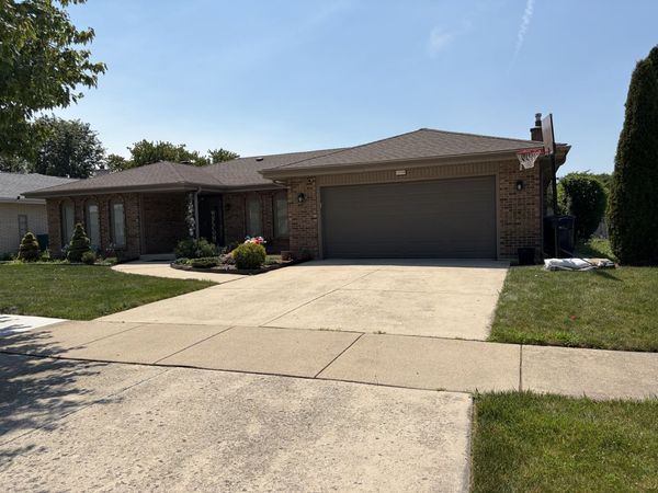 15558 Larkspur Lane , Orland Park, IL 60462