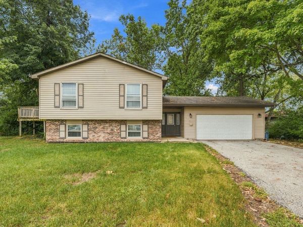 629 Sullivan Lane , University Park, IL 60484